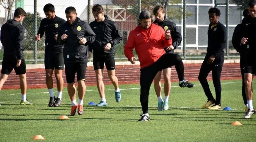 Aliağaspor &Ccedil;amdibi Altınok Deplasmanına Hazırlanıyor