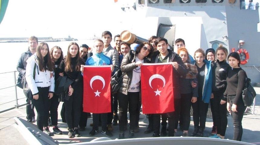 Deniz Yıldızı Tatbikatına Katılan Gemilere Yoğun İlgi