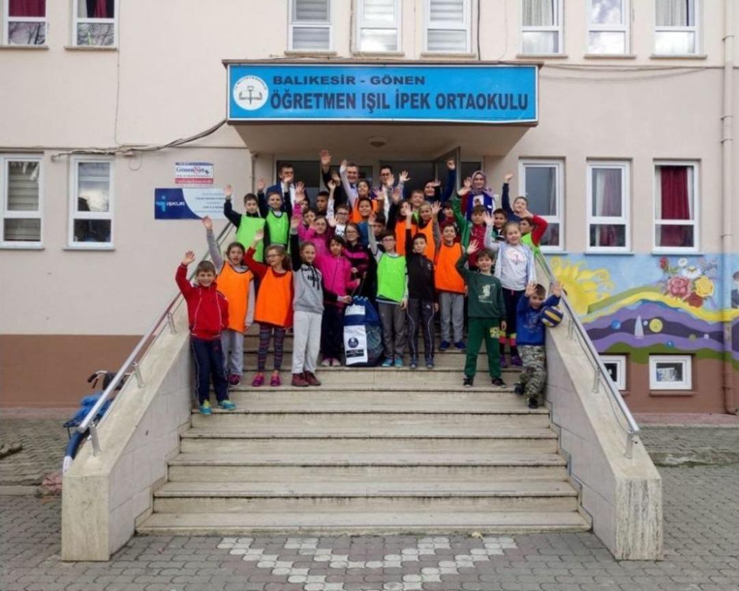 B&uuml;y&uuml;kşehir Sporu Destekliyor