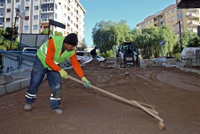 Konak’ın Sokakları Güzelleşiyor