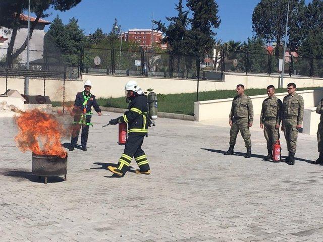 İtfaiye Müdürlüğü Eğitimlere Devam Ediyor