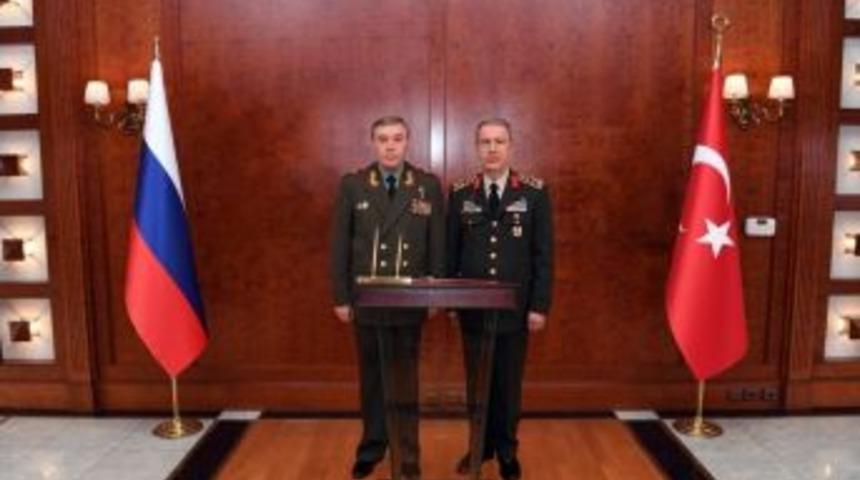 Rusya Genelkurmay Başkanı, Orgeneral Akar&rsquo;ı Ziyaret Etti