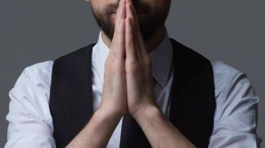 &Uuml;nl&uuml; Radyocu Adem Metan Transfer Oldu