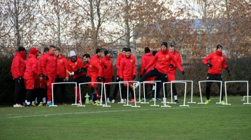 Kayserispor&rsquo;da Beşiktaş Ma&ccedil;ı Hazırlıkları S&uuml;r&uuml;yor