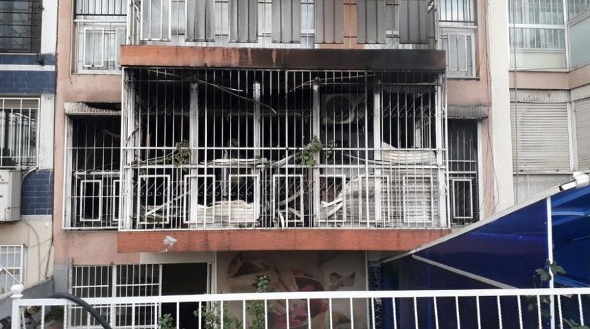 Yaşlı Kadın Yangında Hayatını Kaybetti