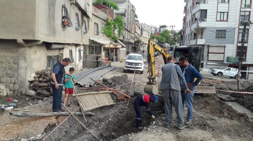 Şırnak Belediyesi, Ramazan Ayında Da &Ccedil;alışmalarına Ara Vermeden Devam Ediyor