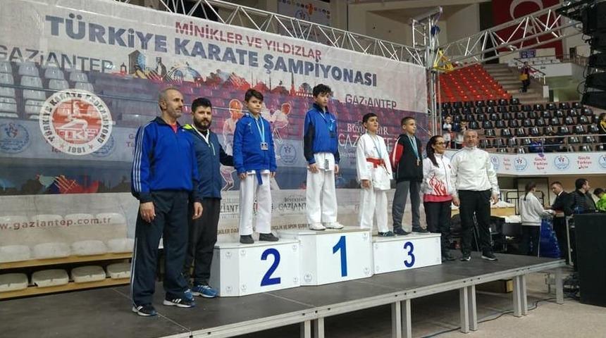 Yalovalı Sporcu T&uuml;rkiye İkincisi Oldu