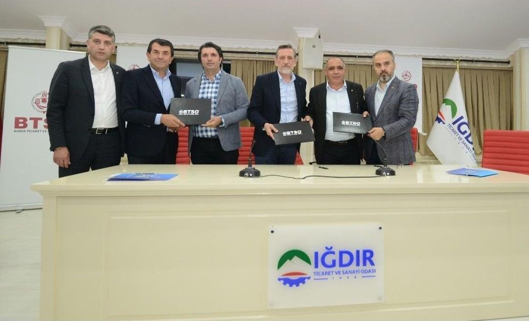 Bursa&rsquo;dan Iğdır Ve Doğubazıt&rsquo;a Kardeşlik K&ouml;pr&uuml;s&uuml;