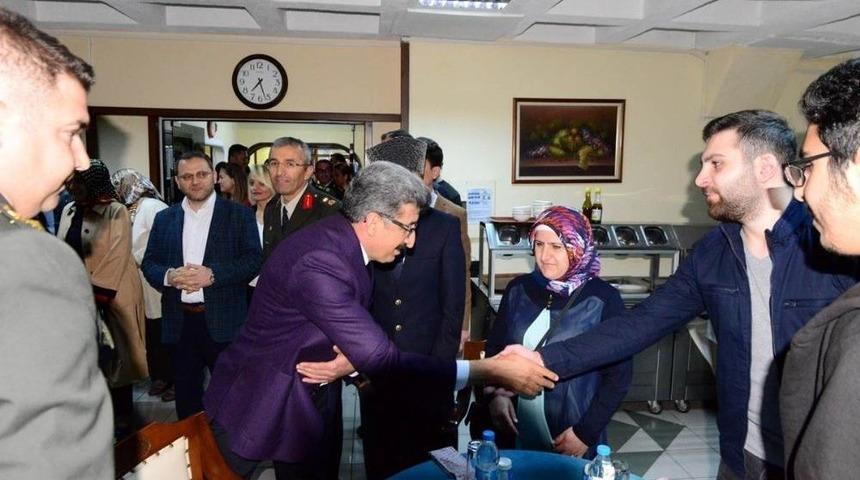 Vali Bilmez, Şehit Yakınları Ve Gaziler Onuruna Düzenlenen İftar Programına Katıldı