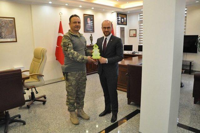 Gagiad Yönetim Kurulu Üyelerinden Tugay Komutanı Ekiyor’a Ziyaret 1