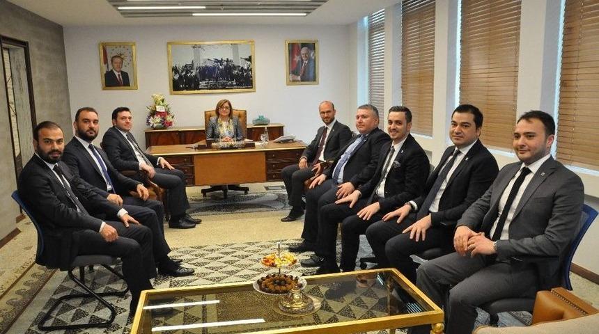 Bore Tezel&rsquo;den Fatma Şahin&rsquo;e Ziyaret