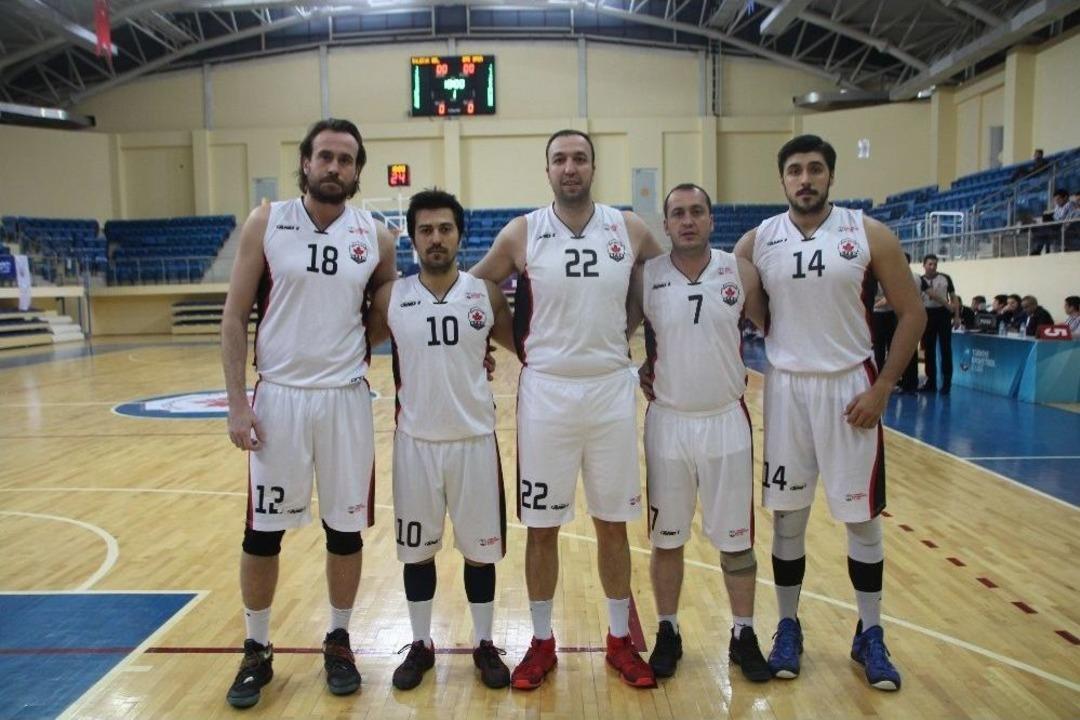 Tb2l Temsilcisi Bilecik Belediyespor Basketbol Takımı Lige Veda Etti