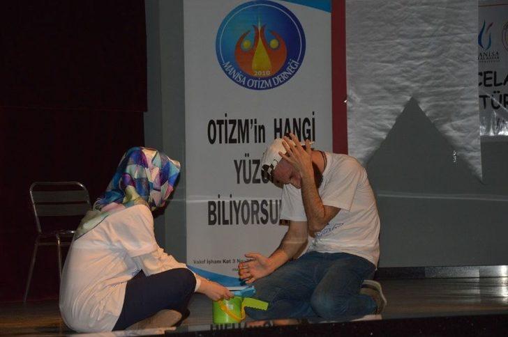 Otizmli Ailelerin Yaşadıkları Zorluklar Tiyatro Oyununa Yansıdı G1