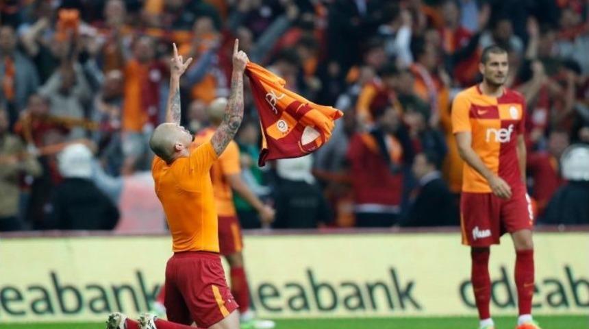Maicon: &ldquo;b&uuml;t&uuml;n Takımın Hedefi Ligi Şampiyon Bitirmek&rdquo;