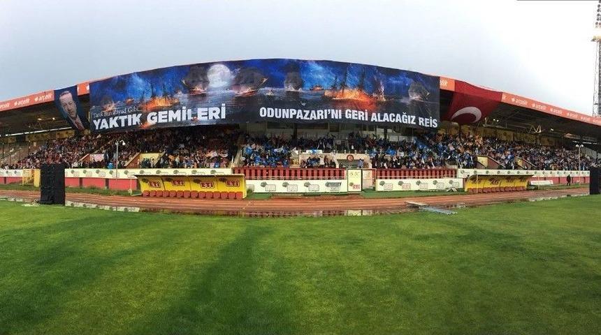 Ak Parti Odunpazarı Teşkilatı, Seçim Startını Eski Atatürk Stadyumu’nda Verdi