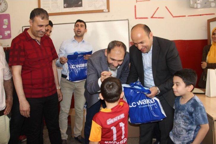 “barışın Polisi” Surlu Çocukların Yüreğine Dokundu G5