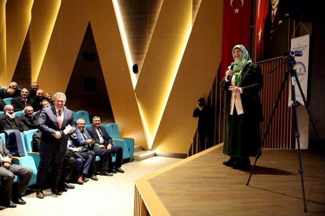 Dr. Oğurtan: &lsquo;&lsquo;eşinizin G&ouml;z&uuml;yle D&uuml;nyaya Bakın, Empati Kurun&rsquo;&rsquo;