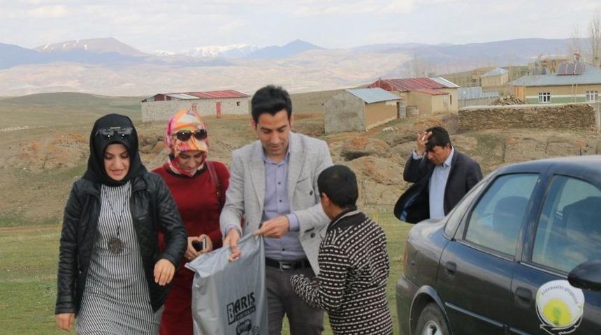 &Ouml;zalp Belediyesinden &rsquo;2 Nisan Otizm Farkındalık G&uuml;n&uuml;&rsquo; Etkinliği