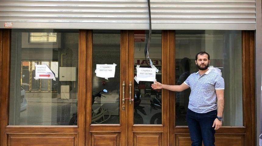 Vakıflara Ait Binayı Kiraya Verdi, Onlarca Esnaf Mağdur Oldu