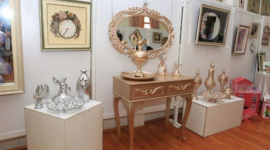 Kadınlara &Ouml;zel El Sanatları Sergisi A&ccedil;ıldı