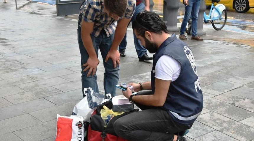 &lsquo;huzur Sokaklar&rsquo; Uygulamasında, 2 Bin 203 Kişi Sorgulandı