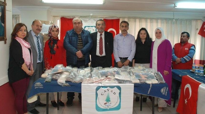 &Ccedil;alkayalı Kadınlar Mehmet&ccedil;ik İ&ccedil;in Bin &Ccedil;orap &Ouml;rd&uuml;