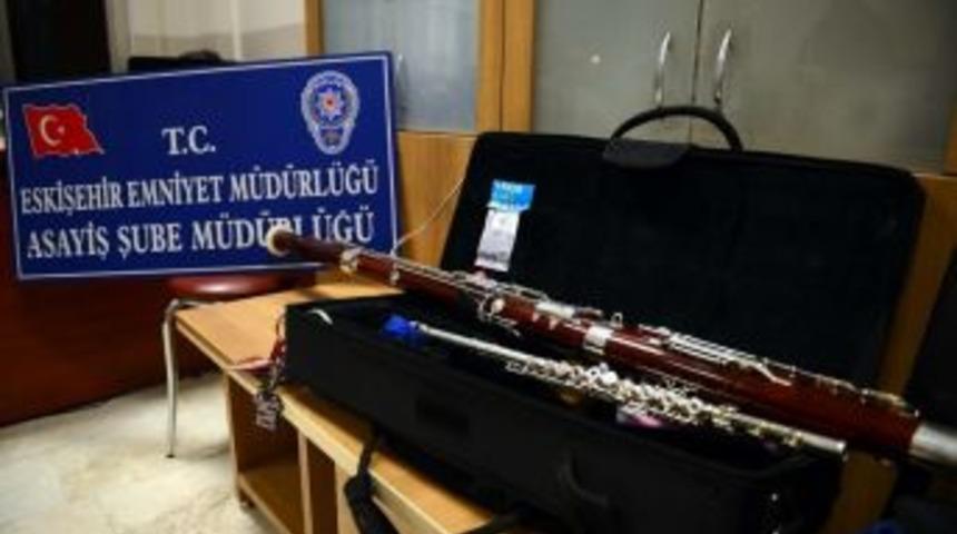 100 Bin Lira Değerindeki Müzik Aletlerini Çalan Çocuklar Yakalandı