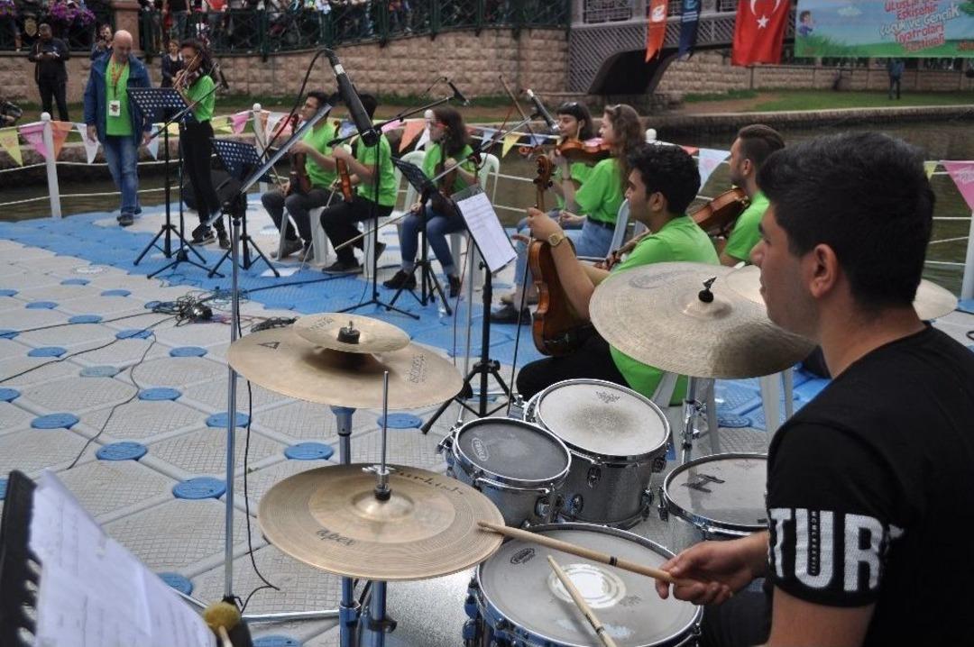 13. Eskişehir Uluslararası &Ccedil;ocuk Ve Gen&ccedil;lik Tiyatroları Festivali Ger&ccedil;ekleşti