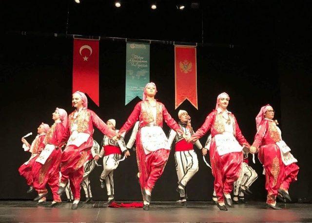 Edirne Belediyesi Halk Oyunları Ekibi Karadağ’ı Fethetti