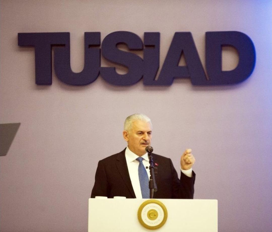 Başbakan Yıldırım: "amerika&rsquo;da Bir Dava Var Evlere Şenlik"