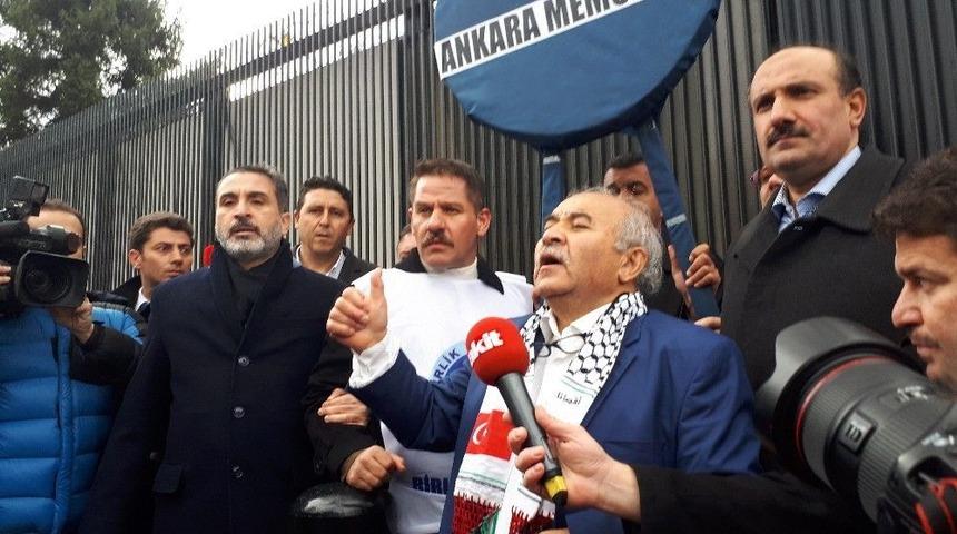 Memur-sen&rsquo;den Abd&rsquo;nin Kud&uuml;s Kararına Protesto