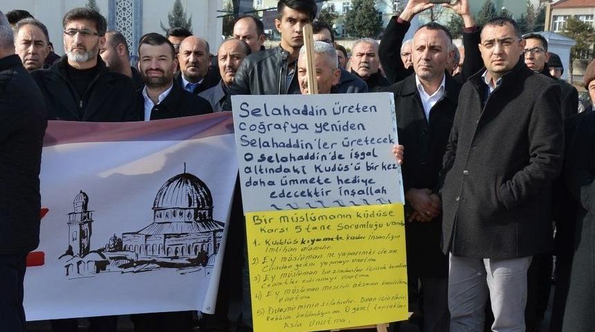 Amerika&rsquo;nın Kud&uuml;s Kararına Tepkiler