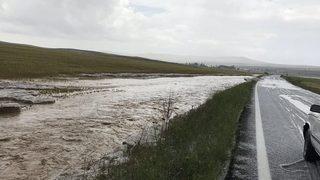 Polatlı’da Dolu Ve Sel Ekinlere Zarar Verdi