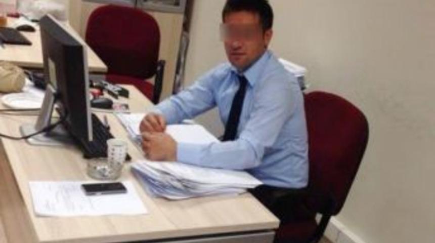 Adli Emanetteki Kartonların Altından 21 Kilo Uyuşturucu Ve 8 Adet Silah &Ccedil;alan Katibe 47.5 Yıl Hapis