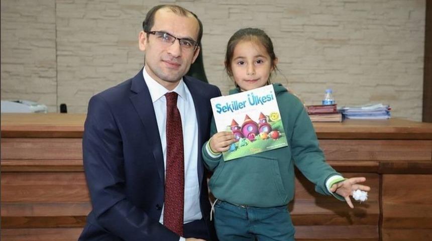 Minik &Ouml;ğrencilerden Kaymakam Ayca&rsquo;ya Ziyaret Tti