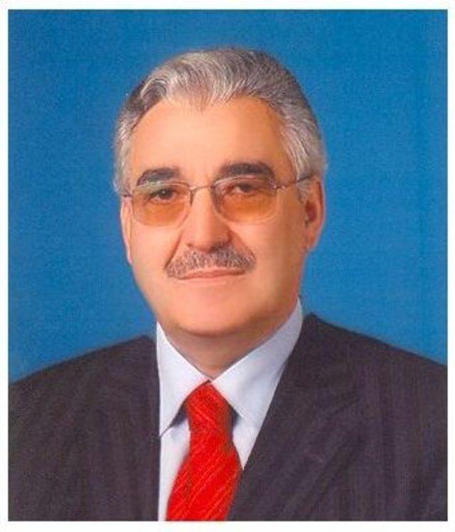 Doç. Dr. Şükrü Selim Has Düzenlenen Törenle Anıldı 2