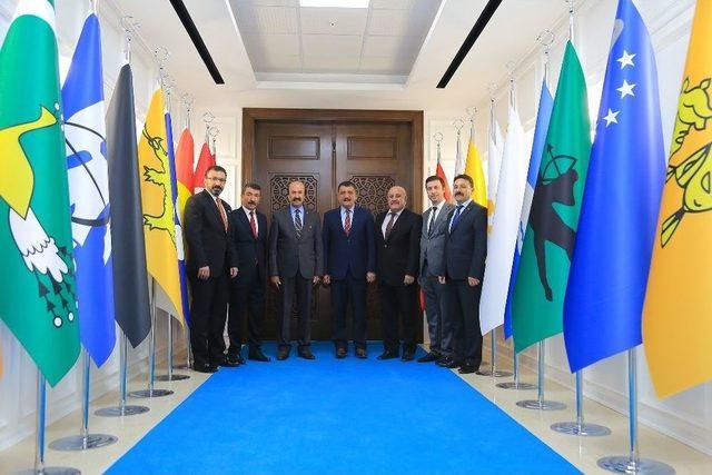 T&uuml;rk Eğitim-sen&rsquo;den Başkan G&uuml;rkan&rsquo;a Ziyaret 1