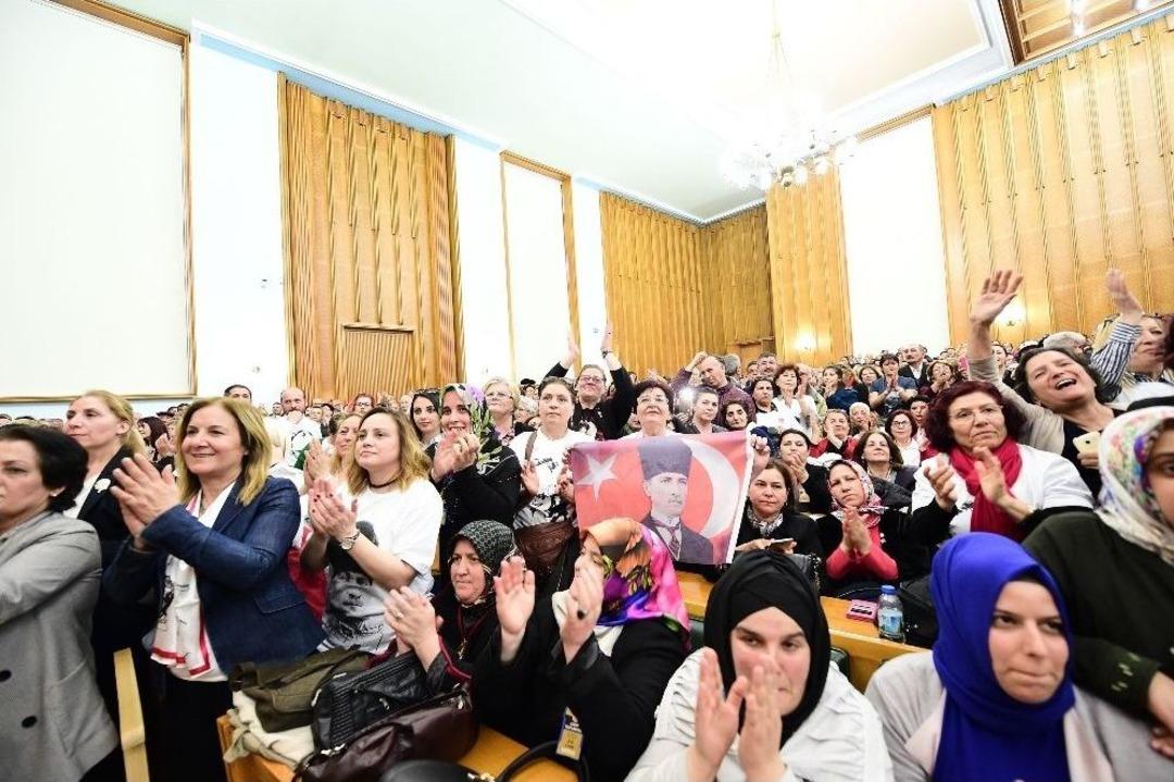 Kılı&ccedil;daroğlu: &ldquo;bir &Uuml;lkenin Sanat&ccedil;ıları Her Zaman Her Ortamda Barışı Savunurlar" (2)