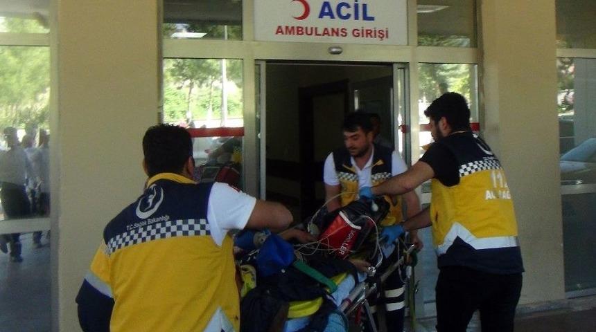 Otob&uuml;s&uuml;n &Ccedil;aptığı &Ccedil;ocuk Ağır Yaralandı