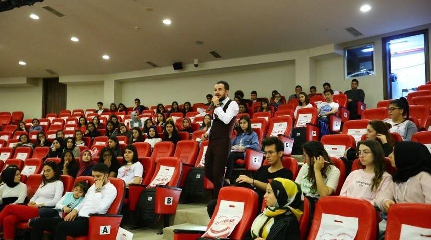 &Ouml;ğrencileri &ldquo;yeni Nesil Eğitim Bilinci&rdquo; Anlatıldı