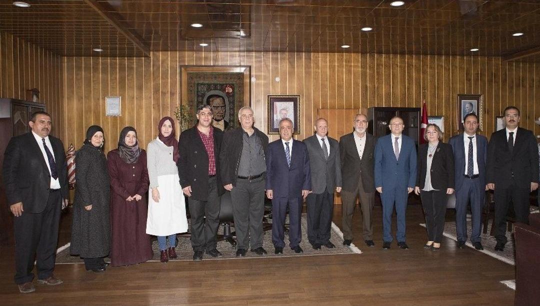 Prof. Bashar Saad&rsquo;den Rekt&ouml;r &Ccedil;omaklı&rsquo;ya İade-i Ziyaret