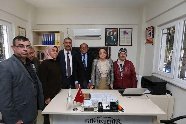 Şahin, Mahalle Sakinleriyle Bir Araya Geldi 2