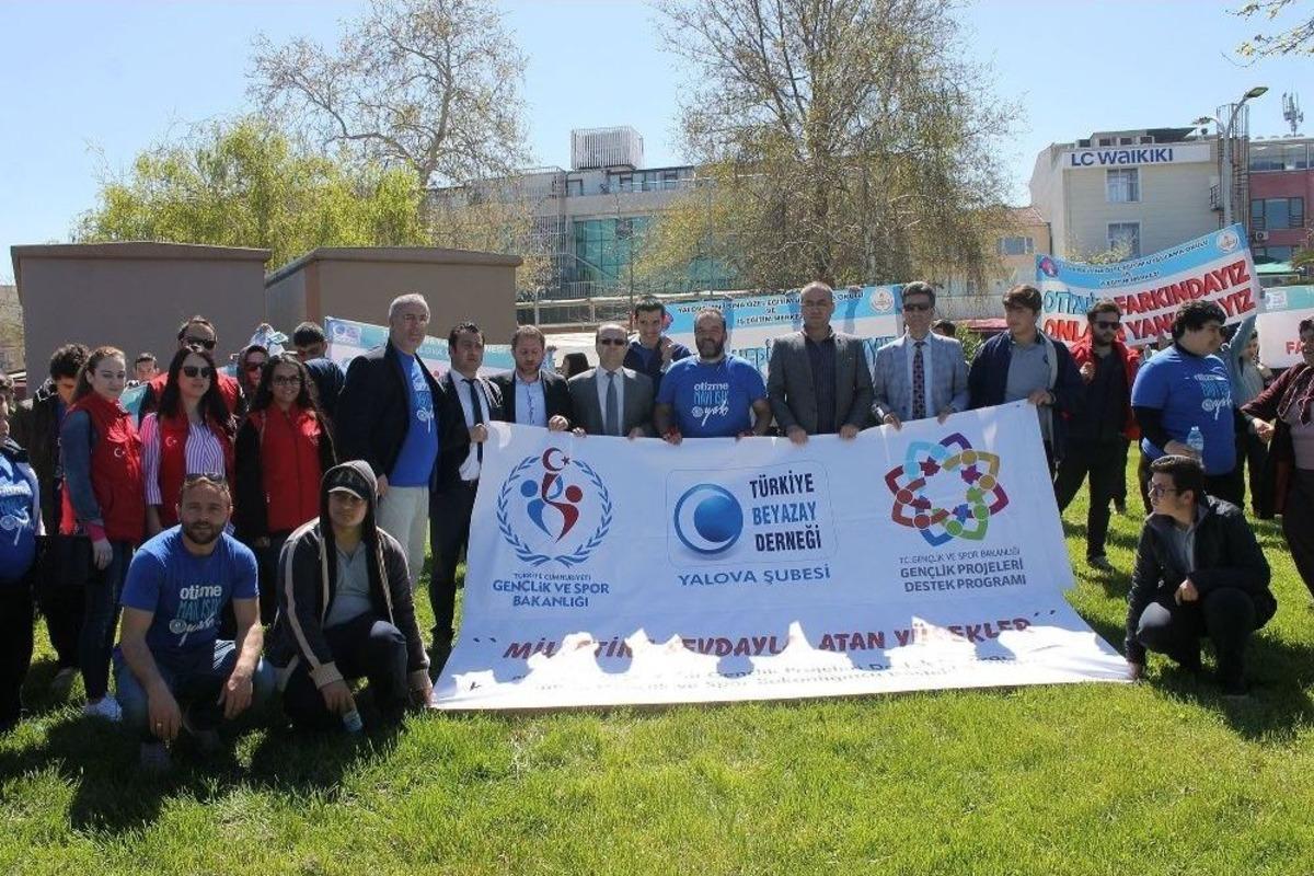 Otizme Dikkat &Ccedil;ekmek İ&ccedil;in Darıca&rsquo;dan Yalova&rsquo;ya K&uuml;rek &Ccedil;ekti