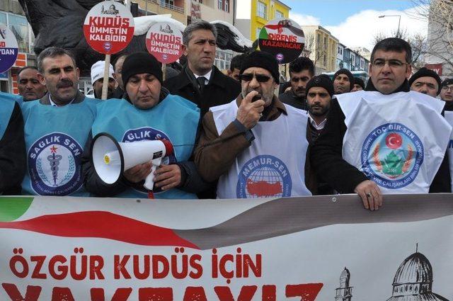 Kars’ta, Abd Protesto Edildi