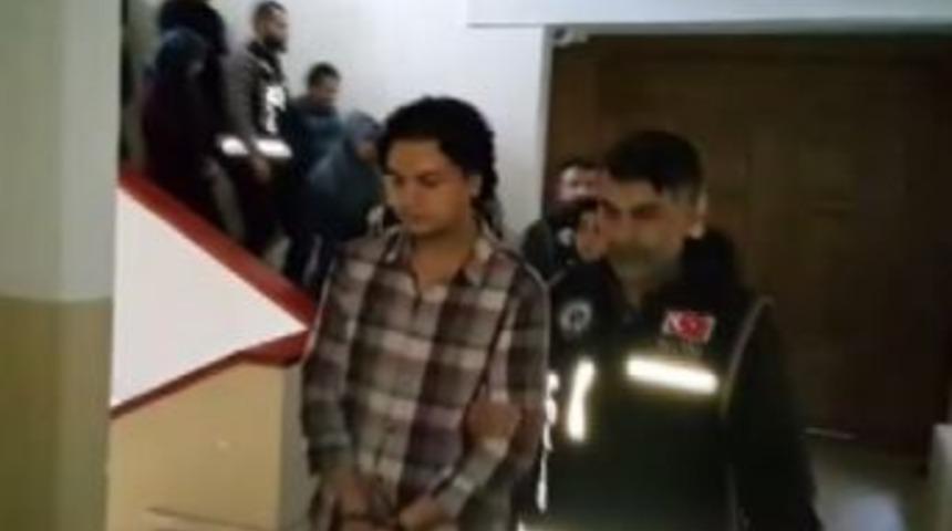 Fet&ouml; Gaybubet Evleri Operasyonunda G&ouml;zaltına Alınan 68 Kişinin Sorgusu S&uuml;r&uuml;yor