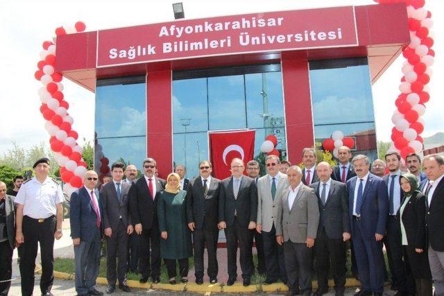 Bakan Eroğlu: ”afyonkarahisar Türkiye’nin 8. Akıllı Hastanesine Sahip”