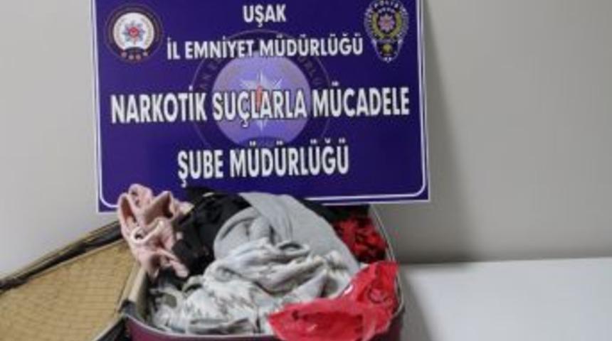 Uşak&rsquo;ta 1 Kilo Metamfetamin Yakalandı