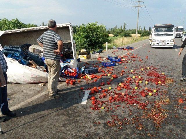 Kamyonet Takla Attı: 1 Ölü, 1 Yaralı