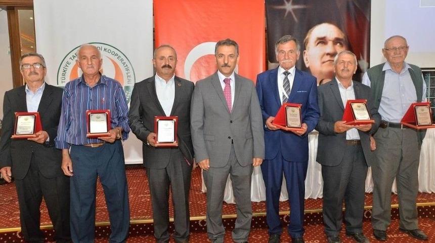 Kaymak: &ldquo;&ccedil;arşamba Ve Bafra Ovalarında Yetiştirilen &Uuml;r&uuml;nlerin Katma Değeri Artırılmalı&rdquo;