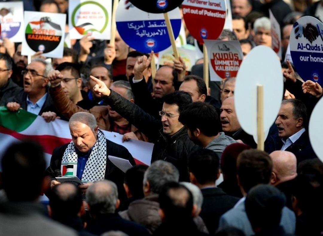 Amerika&rsquo;nın Kud&uuml;s Provokasyonuna Bursa&rsquo;dan Sert Tepki